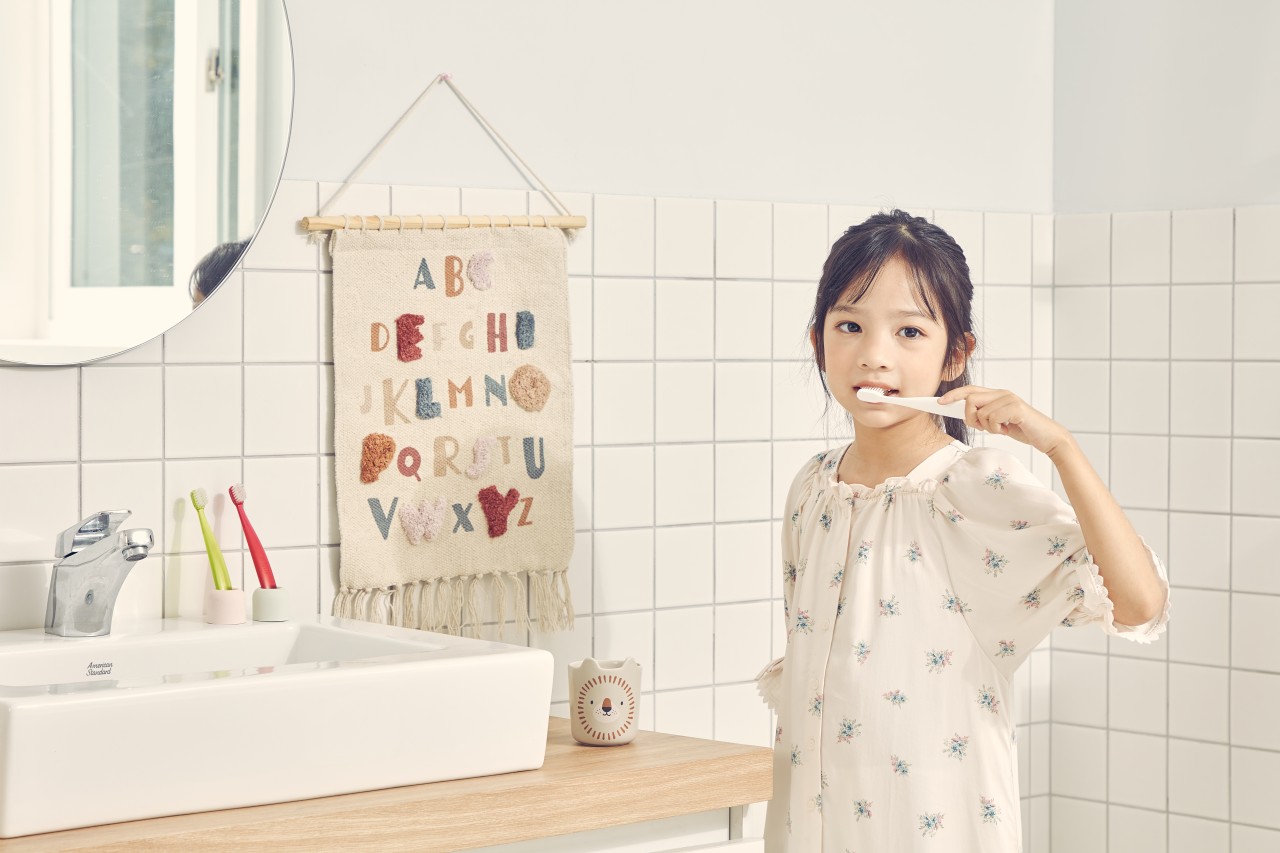 ly_do_vi_sao_be_danh_rang_thuong_xuyen_ma_van_sau_rang